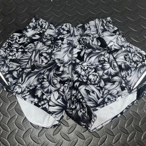 floral Lululemon 4inch shorts